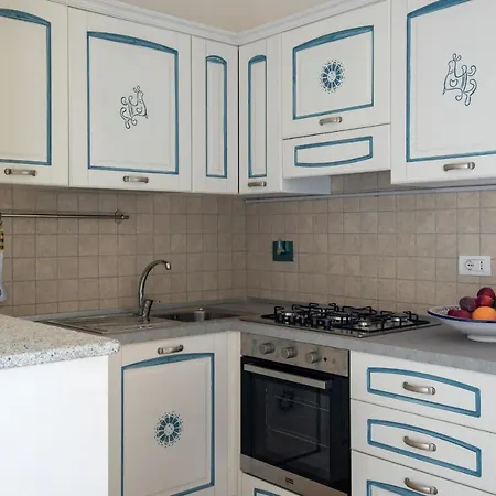 Myrsine Stella - Klodge Apartman *