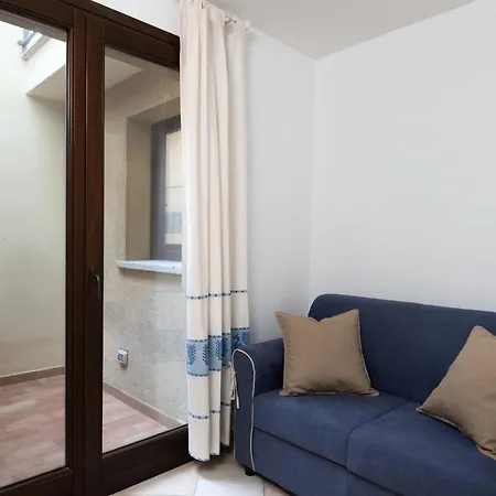 Apartman Myrsine Stella - Klodge Olbia